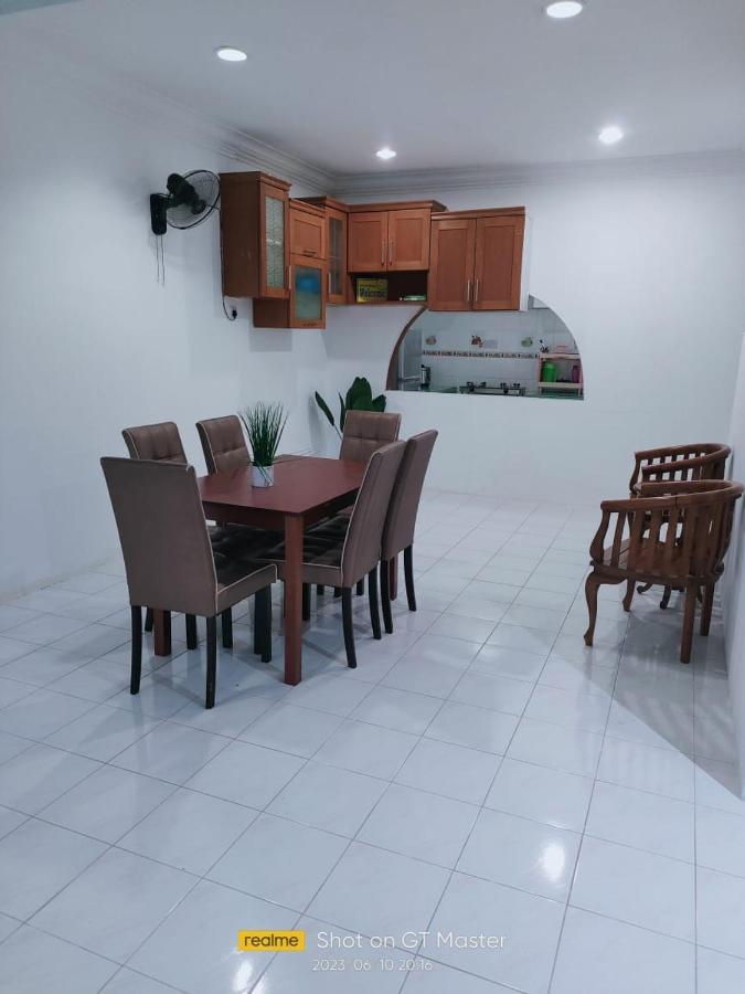 Naurah Homestay สุไหงเปอตานี ภายนอก รูปภาพ